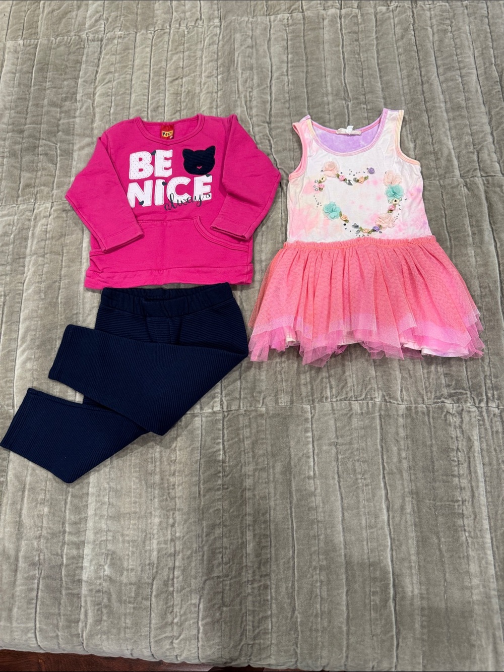 Baby Sara, ,kkids Pink 'Be Nice' Pullover Hoodie & Navy Leggings Set with Pink